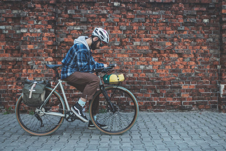 Gravel z prostą kierownicą