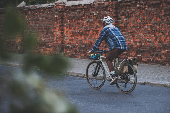 Gravel z prostą kierownicą
