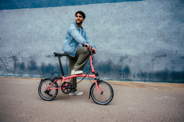 Brompton C-line Explore M12L flamingo pink