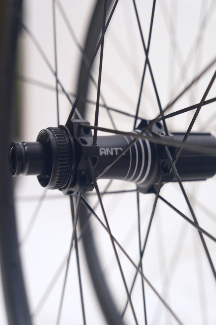 Koła Anty Gravel Carbon Classic