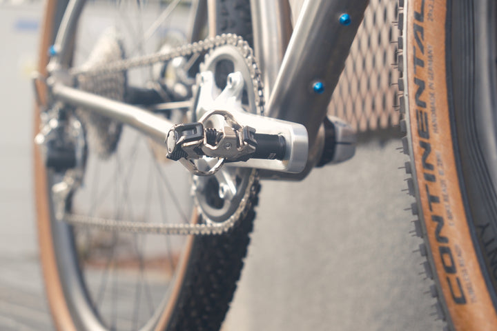 SHIMANO GRX RD-RX812 Limited, SHIMANO CS-M7000-11 10-42T, SHIMANO CN-HG701, Look X-track black, Continental Race King 29x2.2 Bernstein,  ANTY Gravel Carbon RACE SP 24H, Sapim CX-Ray