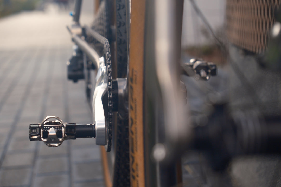 SHIMANO GRX RD-RX812 Limited, SHIMANO CS-M7000-11 10-42T, SHIMANO CN-HG701, Look X-track black, Continental Race King 29x2.2 Bernstein