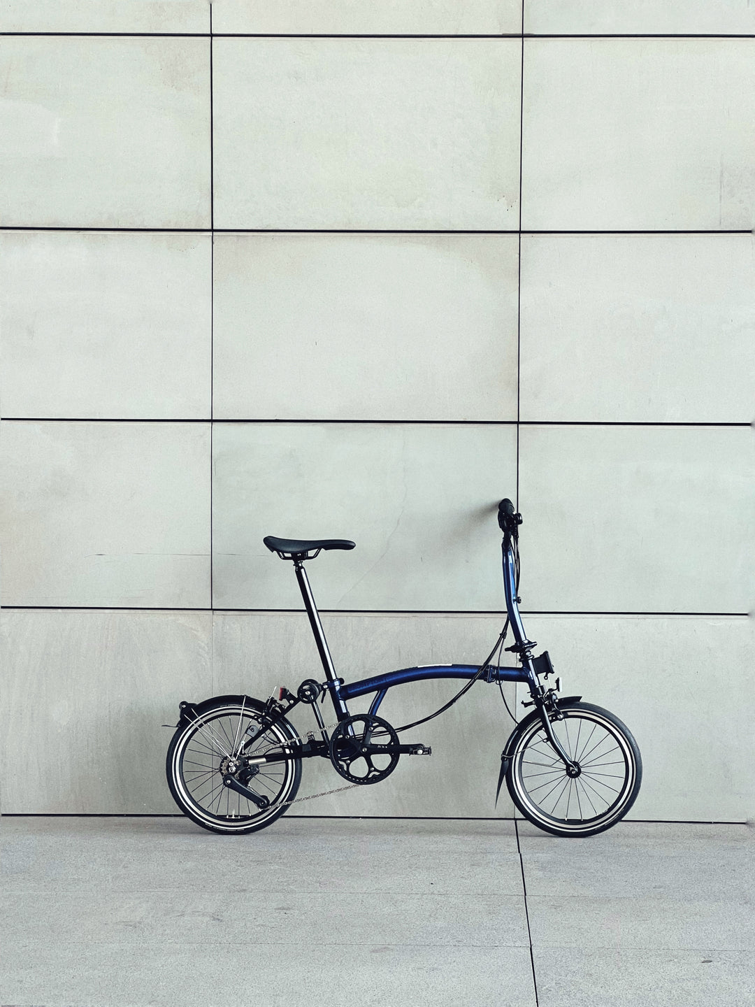 Brompton P-line Explore M12L Bolt Blue Laquer