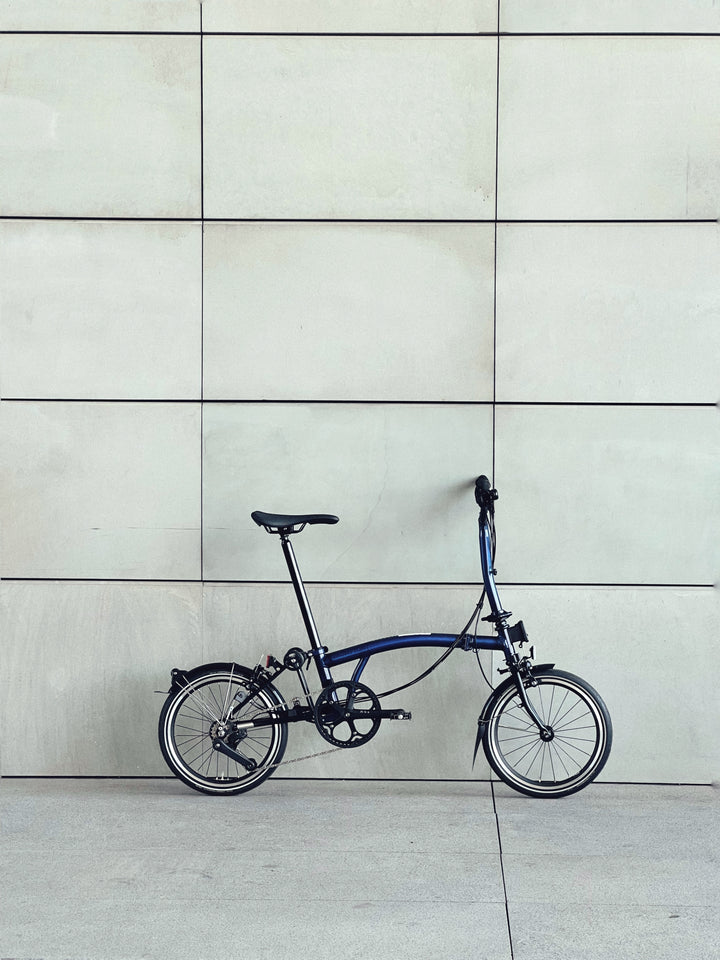 Brompton P-line Explore M12L Bolt Blue Laquer