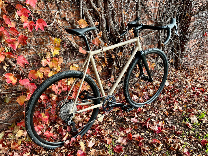 Rower Anty Gravel CrMo L Piaskowy, GRX 11s