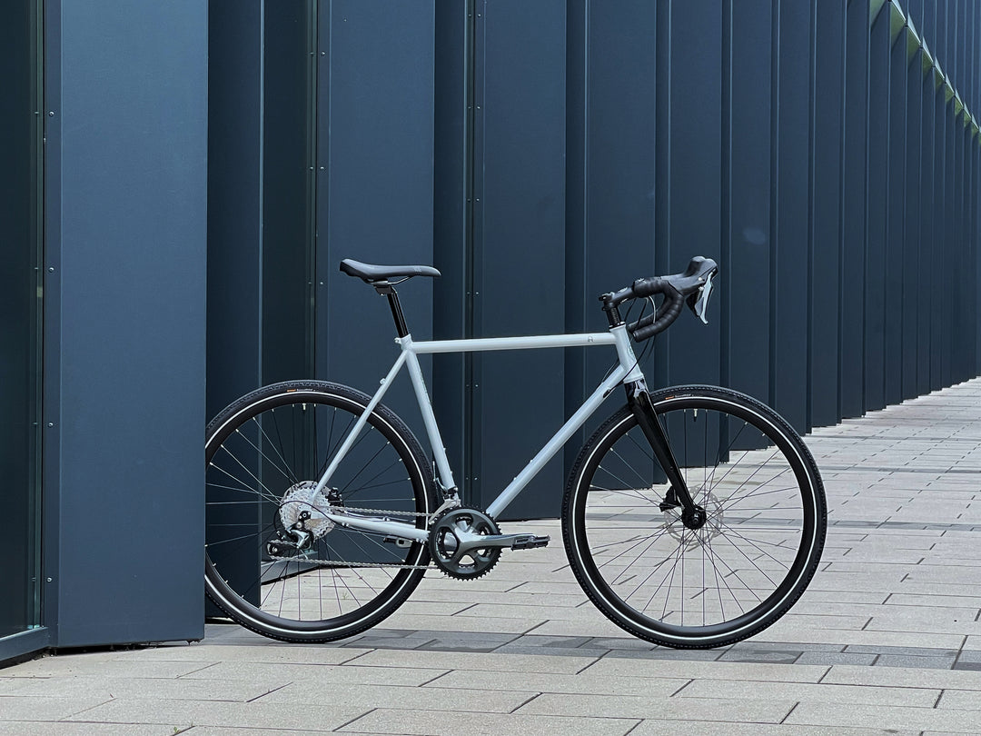 Antymateria Gravel Bike CrMo L Pearl Gray, Tiagra 2x10s PRO
