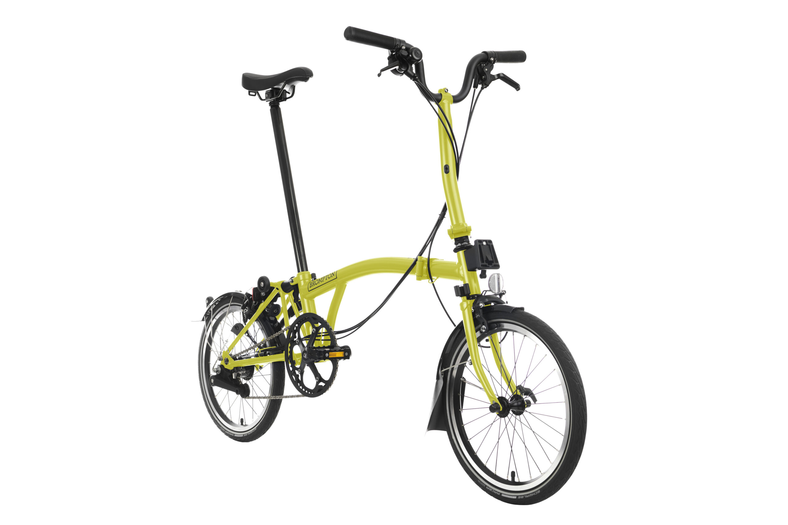 Żółty rower składany Brompton C-line Black - Matt (Kopia) na białym tle.