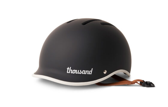 Copy of thousand-helmet-heritage2-studio-carbon-black-3